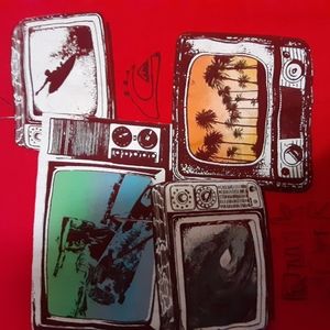 Kids quicksilver tshirt